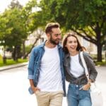 Dating with Migraine: Navigating Relationships with Confidence and Care